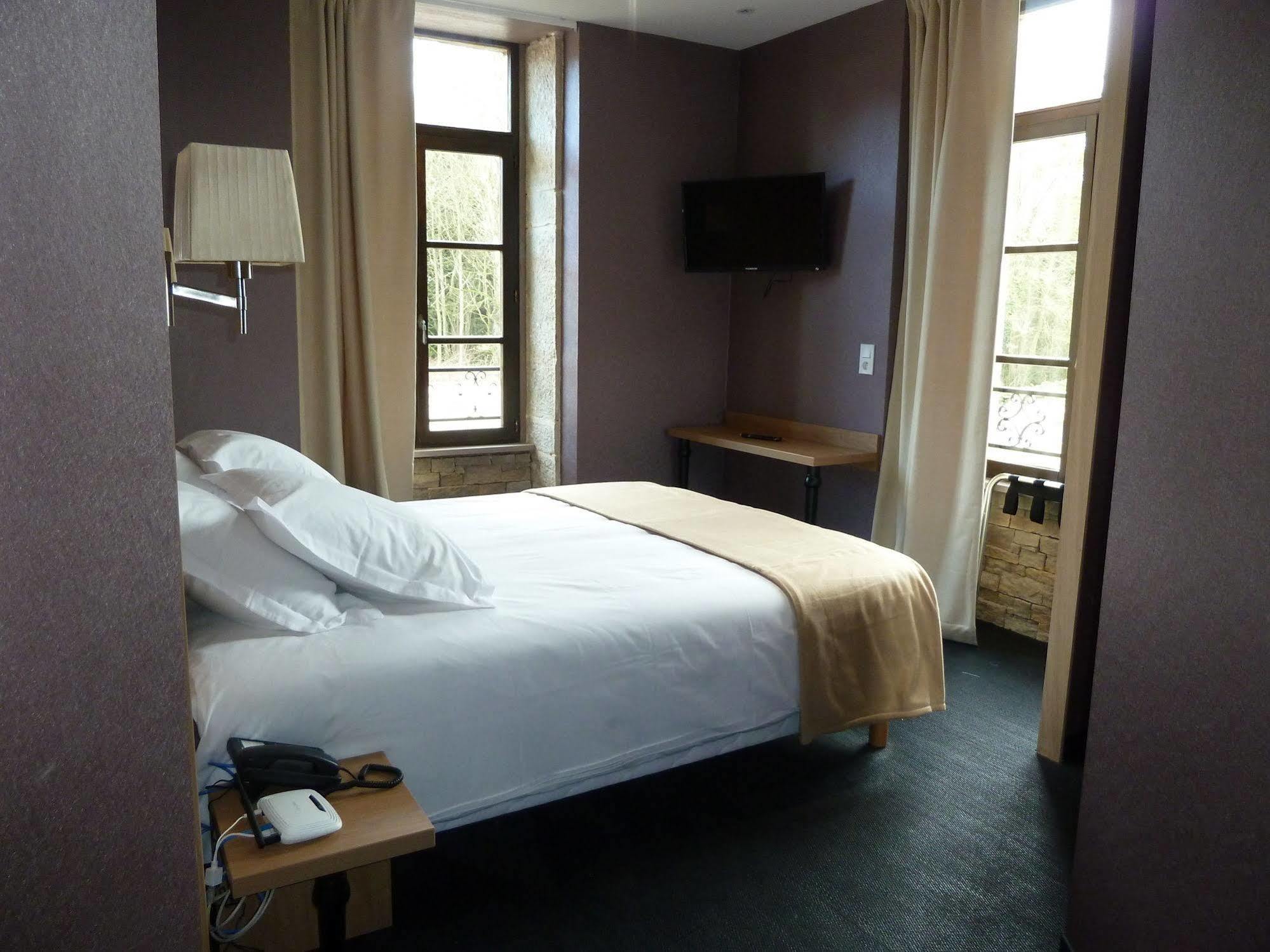 Logis L'Hotel D'Arc Arc-sur-Tille Luaran gambar