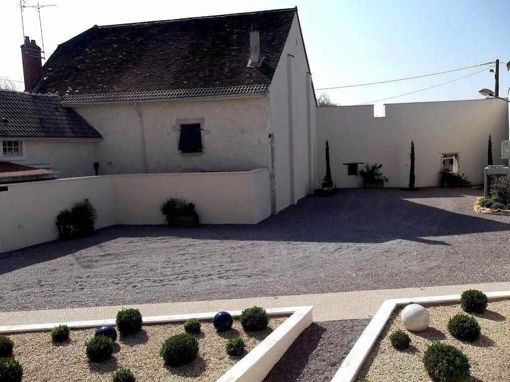 Logis L'Hotel D'Arc Arc-sur-Tille Luaran gambar