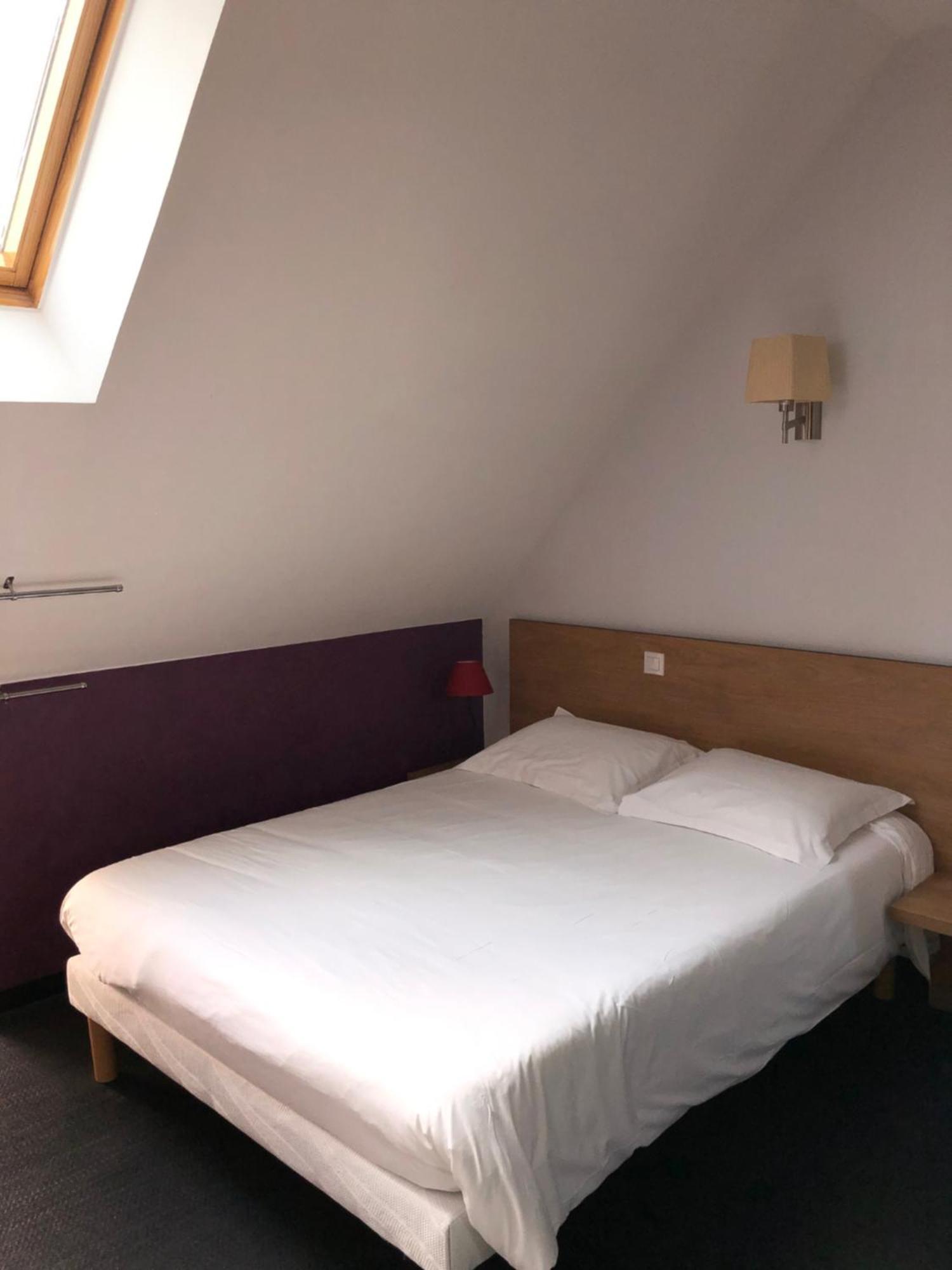 Logis L'Hotel D'Arc Arc-sur-Tille Luaran gambar