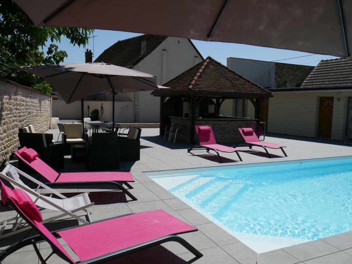 Logis L'Hotel D'Arc Arc-sur-Tille Luaran gambar